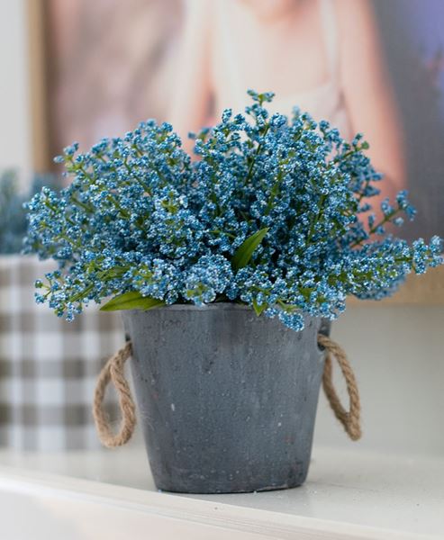 Picture of Bursting Astilbe Half Sphere, Sky Blue, 8”